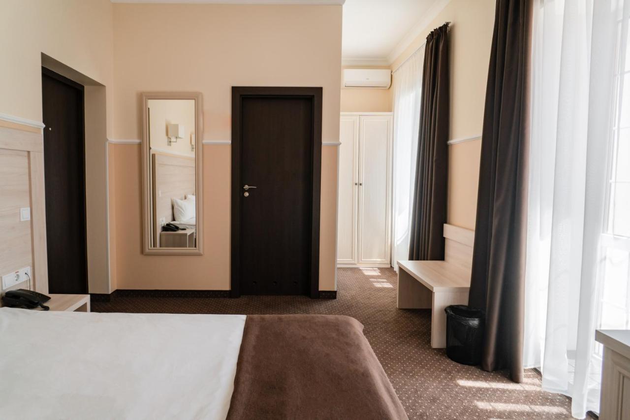 Potemkinn Hotel Odessa Dış mekan fotoğraf